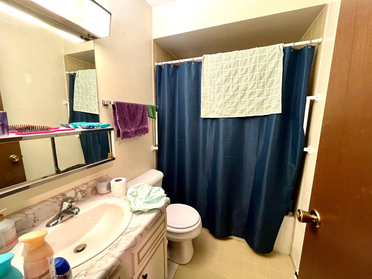 Apartment for rent at 11060 W Janesville Rd, Hales Corners, WI 53130