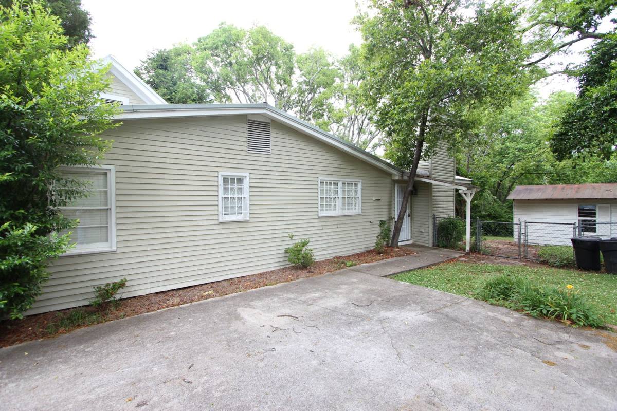 House for rent at 2101-B 3rd Place S, Birmingham, AL 35205