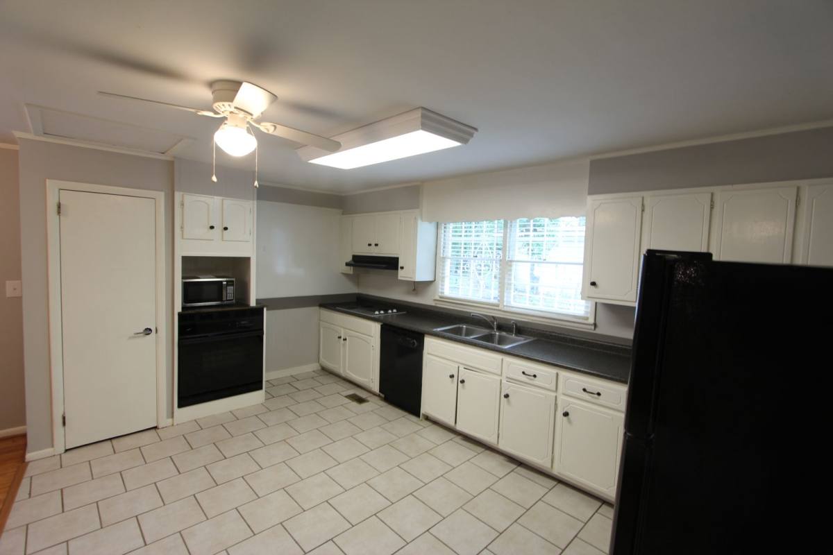 House for rent at 2101-B 3rd Place S, Birmingham, AL 35205