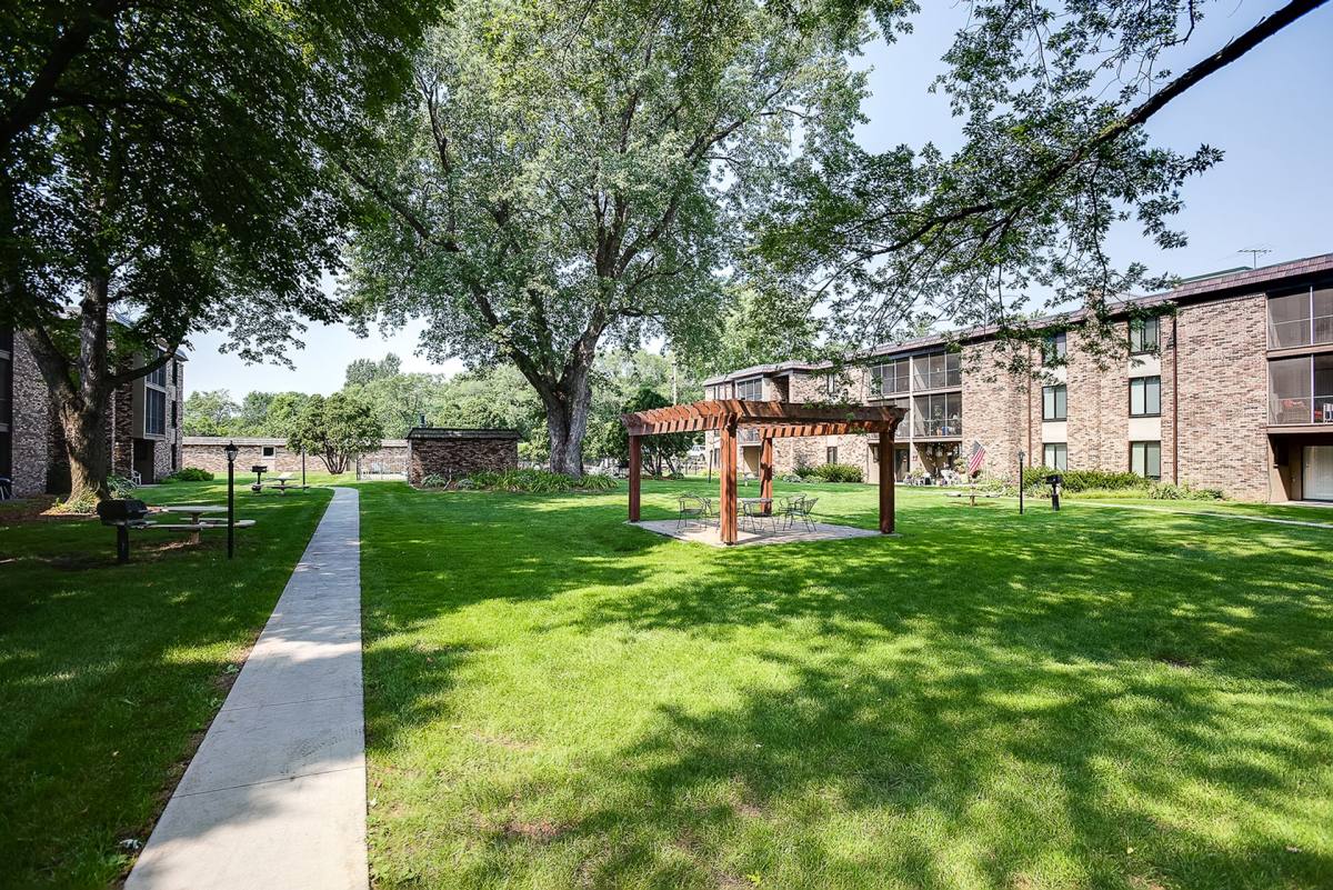 Apartment for rent at 8600 8660 8680 Old Cedar Ave, Minneapolis, MN 55425