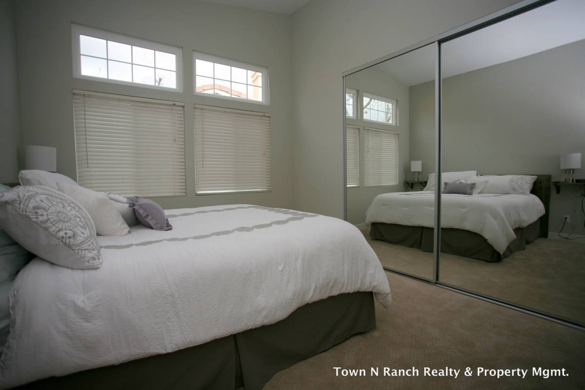 Condo for rent at 10170 Palm Glen Dr, Santee, CA 92071