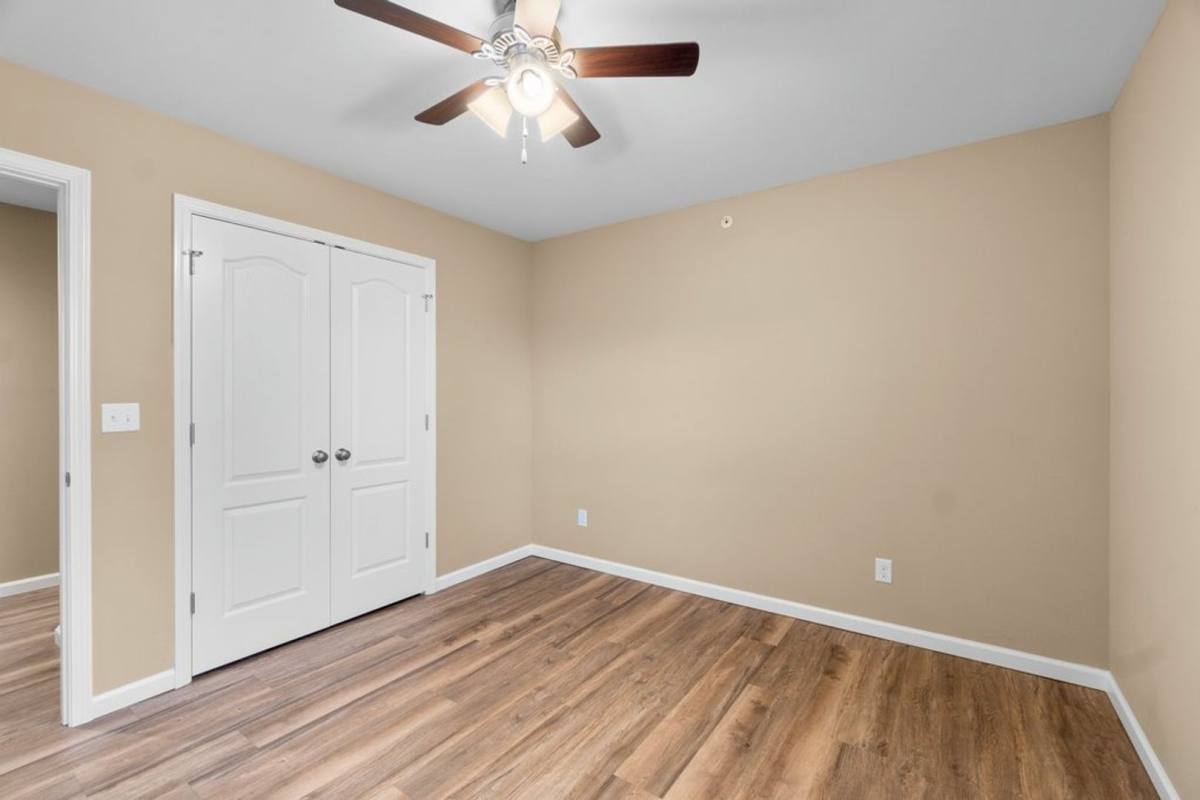 Apartment for rent at 1653 W Independence St, Jackson, MO 63755