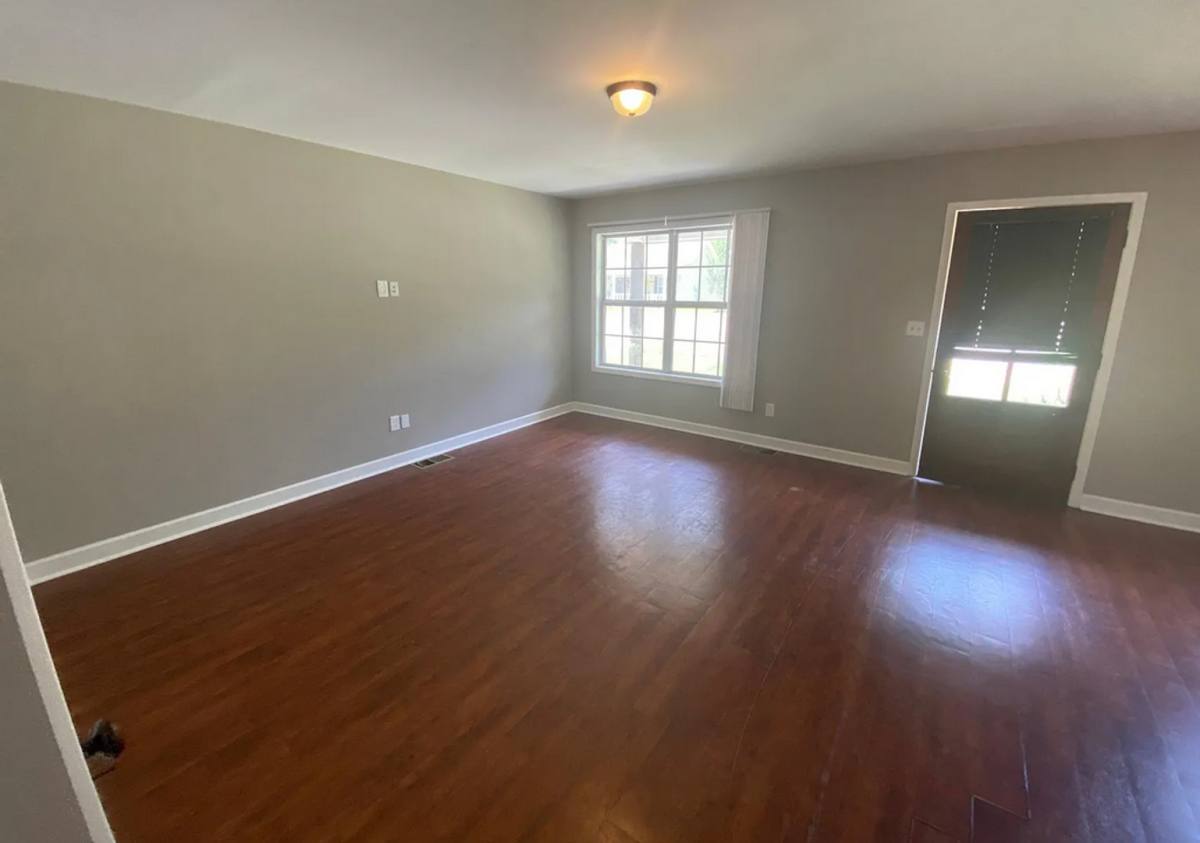 House for rent at 1 Hickory Cove Loop, Oxford, MS 38655