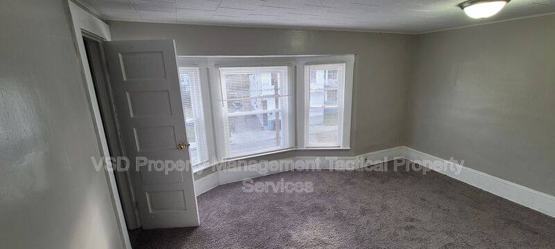 House for rent at 7523 Aetna Rd, Cleveland, OH 44105