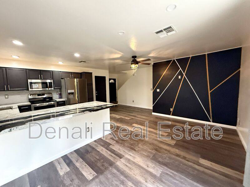 Townhouse for rent at 15634 N 29th Way, Phoenix, AZ 85032