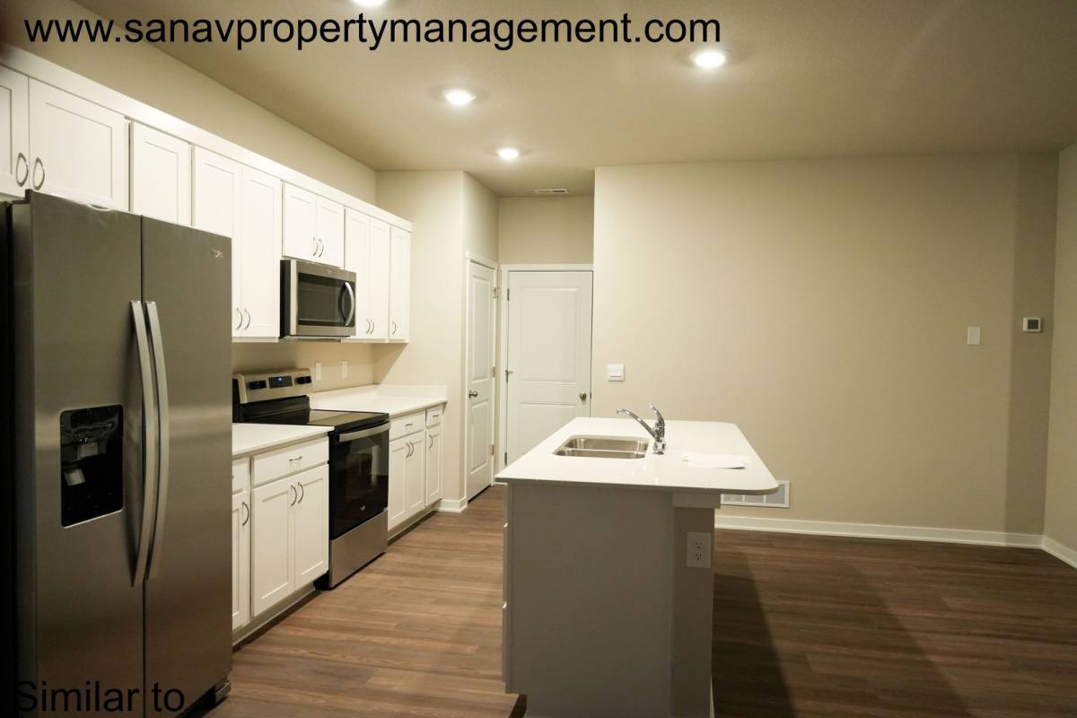 Townhouse for rent at 3219 NW Cedarwood Dr, Ankeny, IA 50023