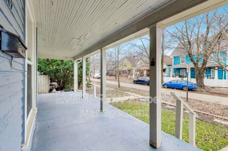 Apartment for rent at 415 N Oxford St, Indianapolis, IN 46201