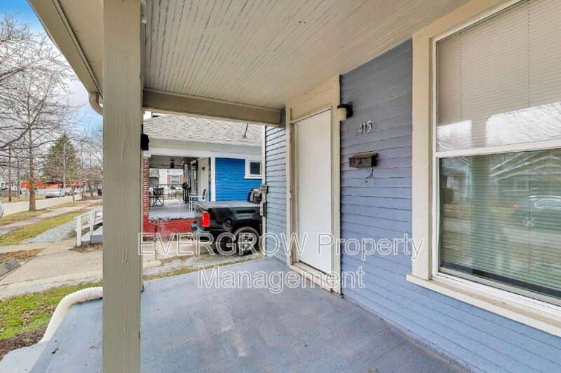 Apartment for rent at 415 N Oxford St, Indianapolis, IN 46201