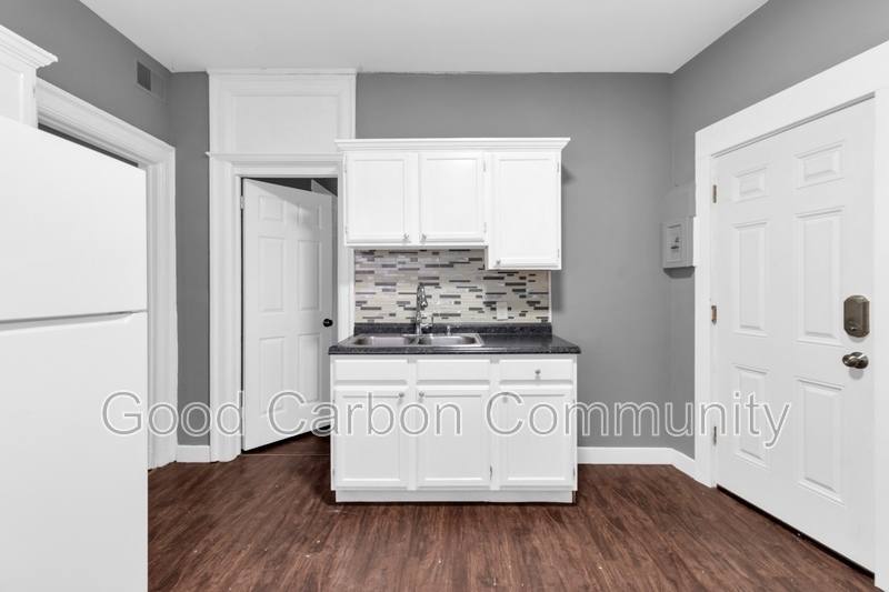 Apartment for rent at 1073 Grant St #21, Buffalo, NY 14207
