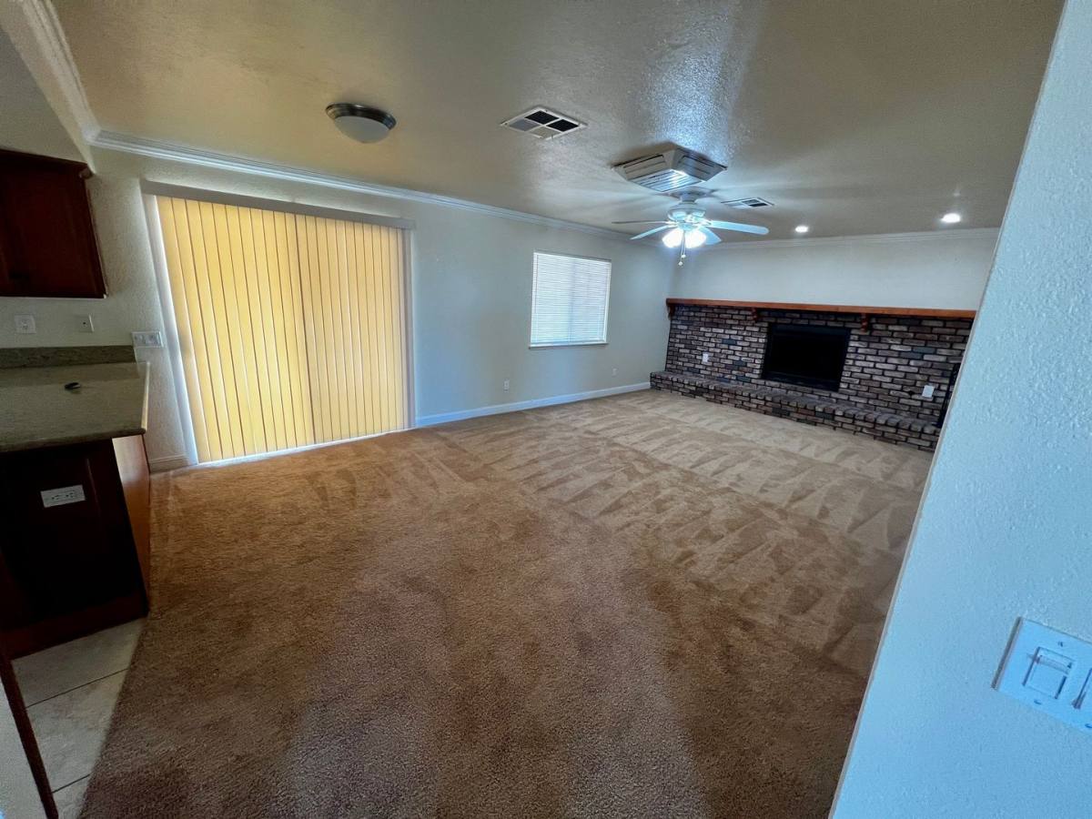 House for rent at 74071 Playa Vista Dr, Twentynine Palms, CA 92277