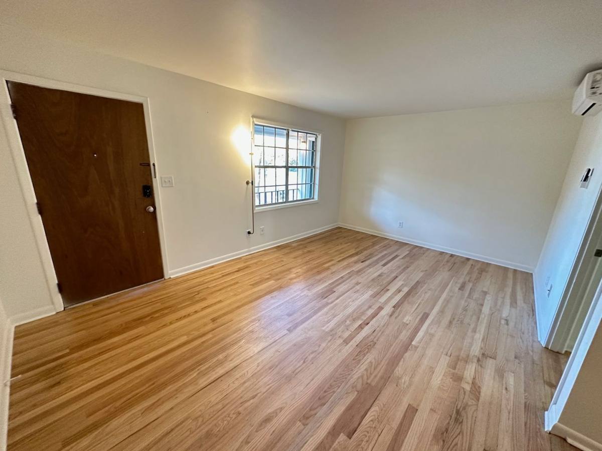 Apartment for rent at 635 Oglethorpe Ave, Athens, GA 30606