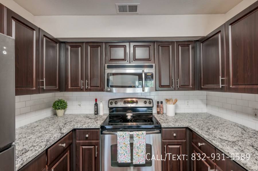 Apartment for rent at 12705 W Broadway St #STAS, Pearland, TX 77584