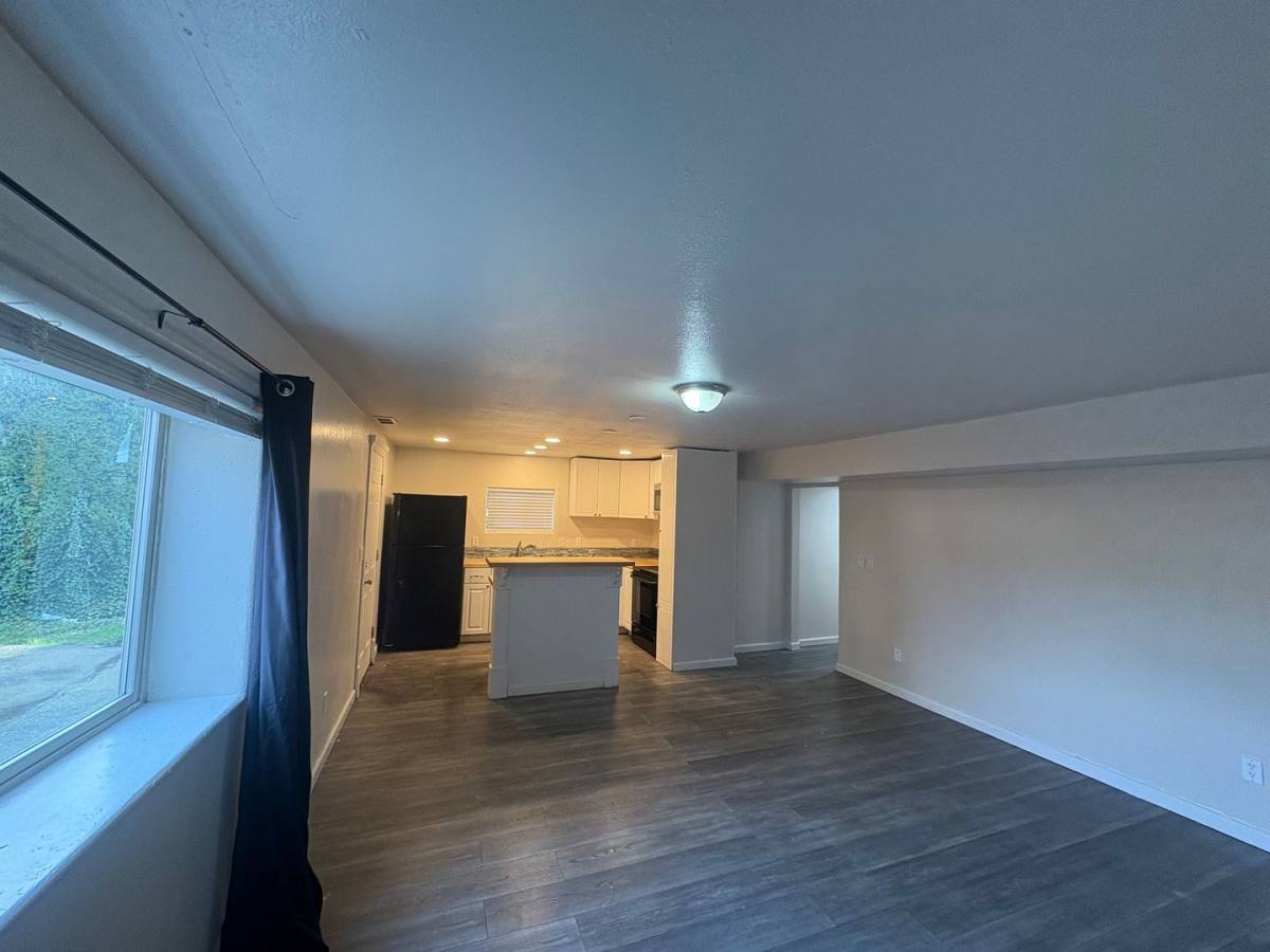 Apartment for rent at 929 Pecks Rd, Everett, WA 98203