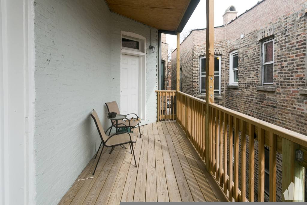 Apartment for rent at 2943 W Diversey Ave #2E, Chicago, IL 60647