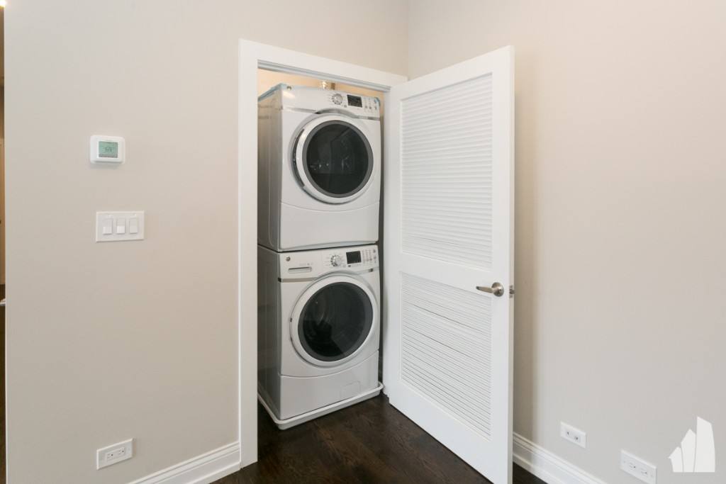 Apartment for rent at 2943 W Diversey Ave #2E, Chicago, IL 60647
