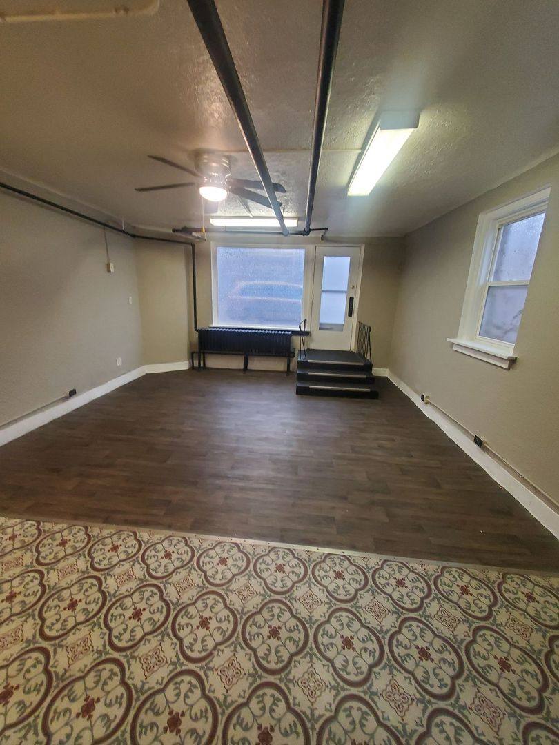 Apartment for rent at 512-514 16th St, Racine, WI 53403