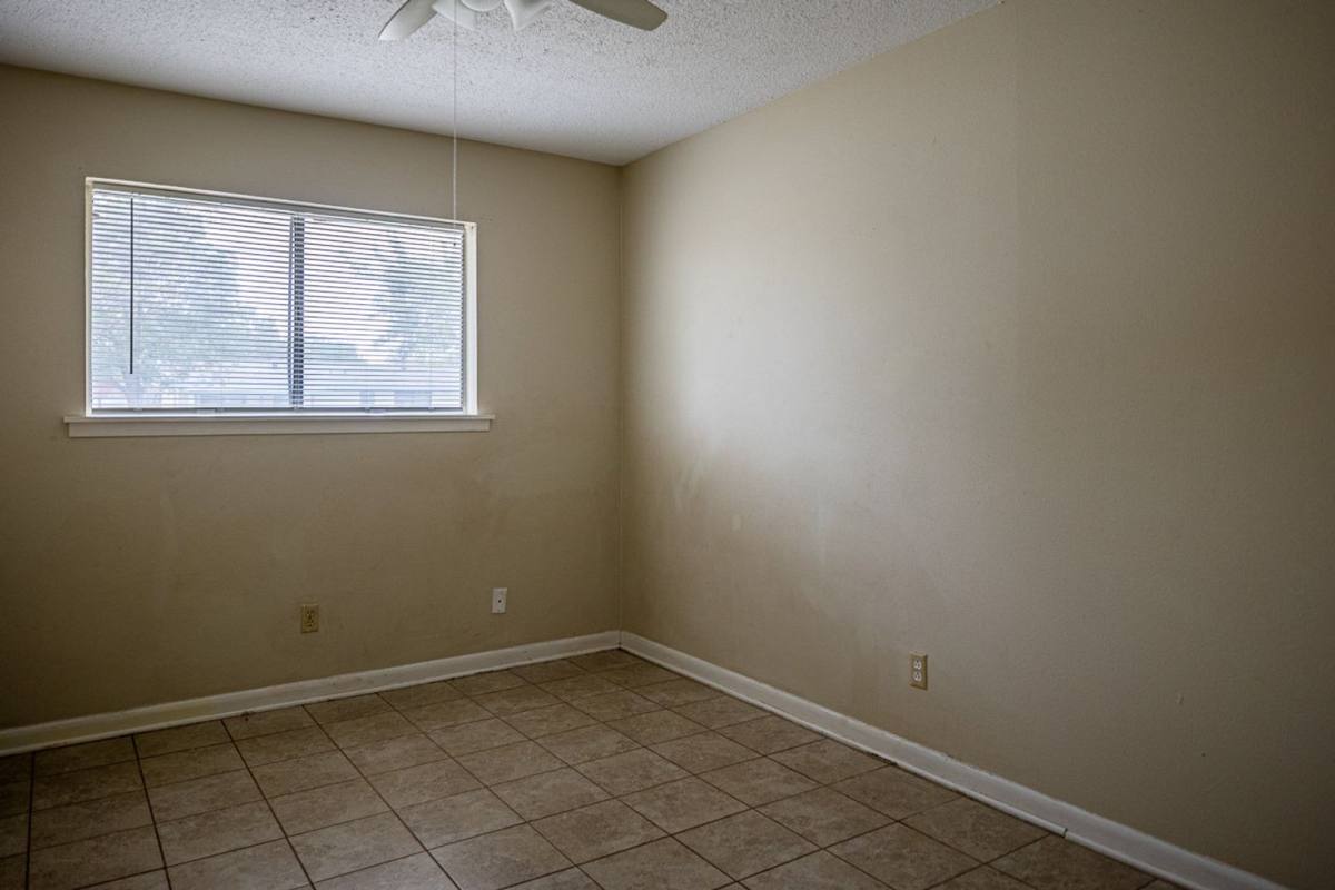 Apartment for rent at 704-710 W 10th St, Del Rio, TX 78840