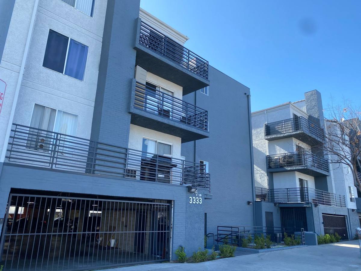 Apartment for rent at 3333 Motor Ave, Los Angeles, CA 90034