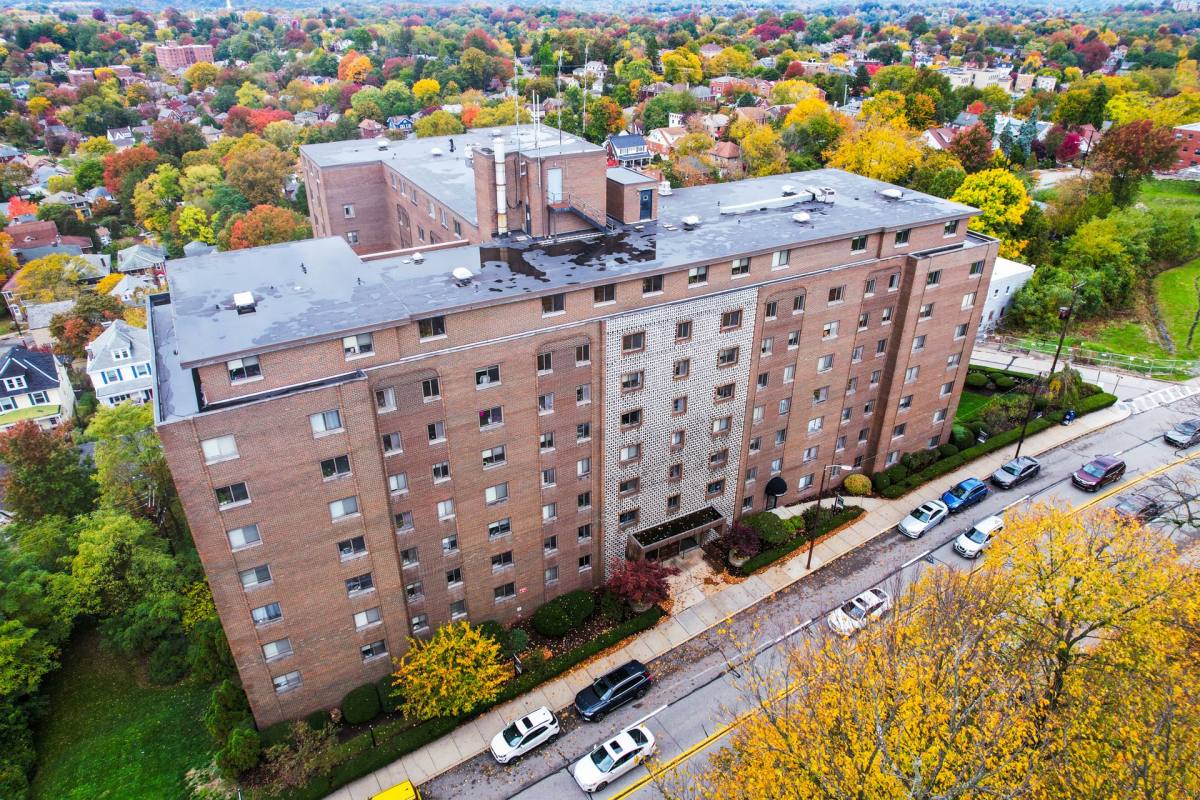 Apartment for rent at 460 Washington Rd, Pittsburgh, PA 15228