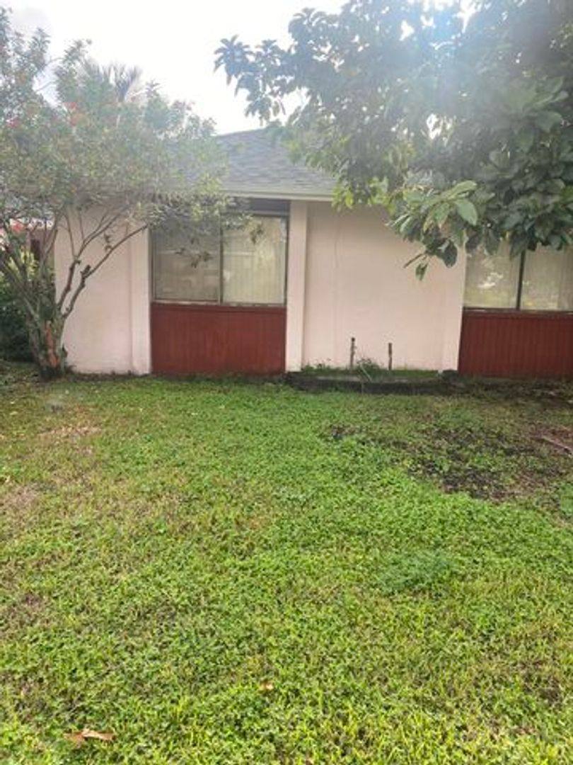 House for rent at 663 White Water Dr, West Palm Beach, FL 33413