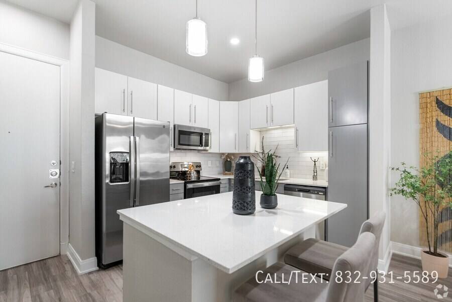 Apartment for rent at 2800 Corder St #SCMC1, Houston, TX 77054