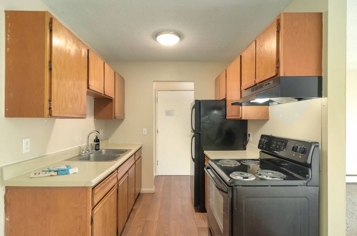 Apartment for rent at 1589 N Woodbridge St, Saint Paul, MN 55117