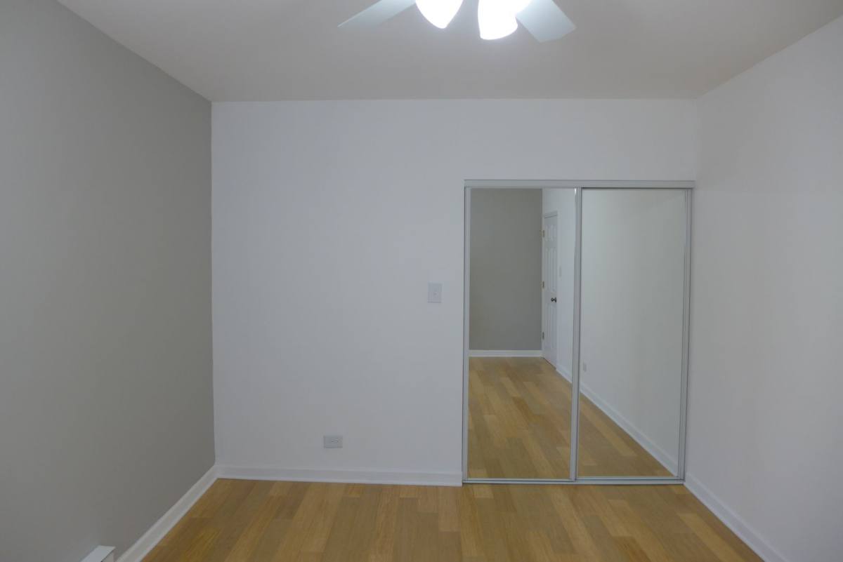 Apartment for rent at 808 -12 W Junior Terrace, Chicago, IL 60613