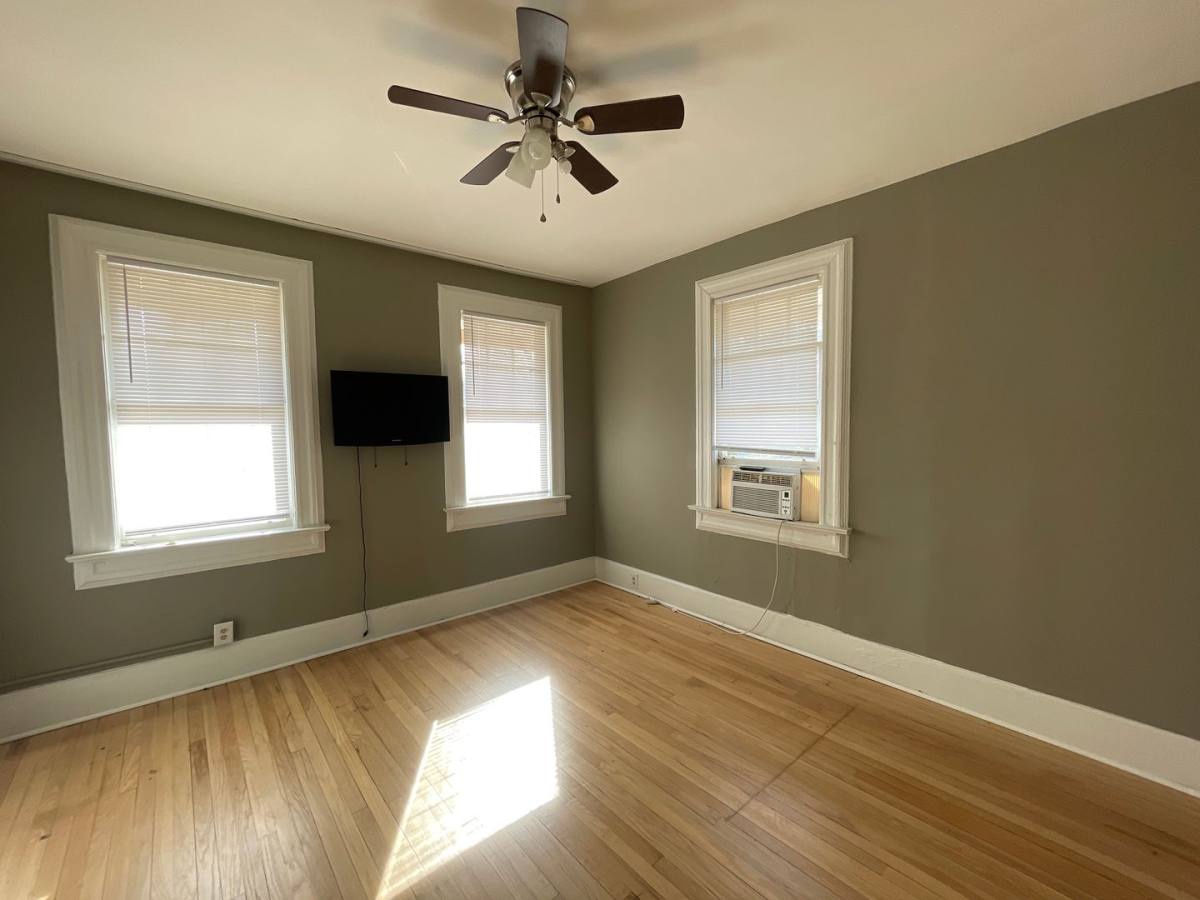 Apartment for rent at 147 S Pickens St, Columbia, SC 29205