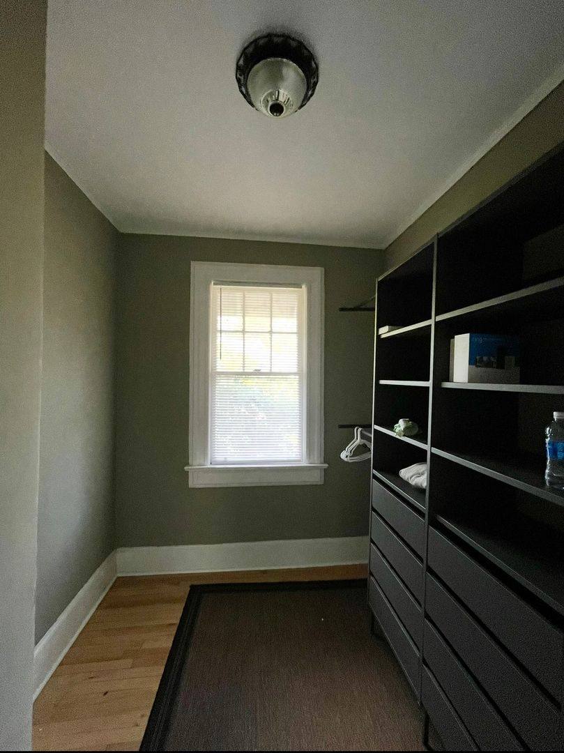 Apartment for rent at 147 S Pickens St, Columbia, SC 29205