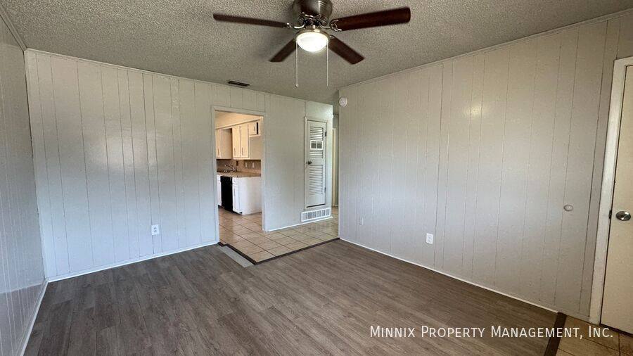 Apartment for rent at 2302 40th St #A, Lubbock, TX 79412
