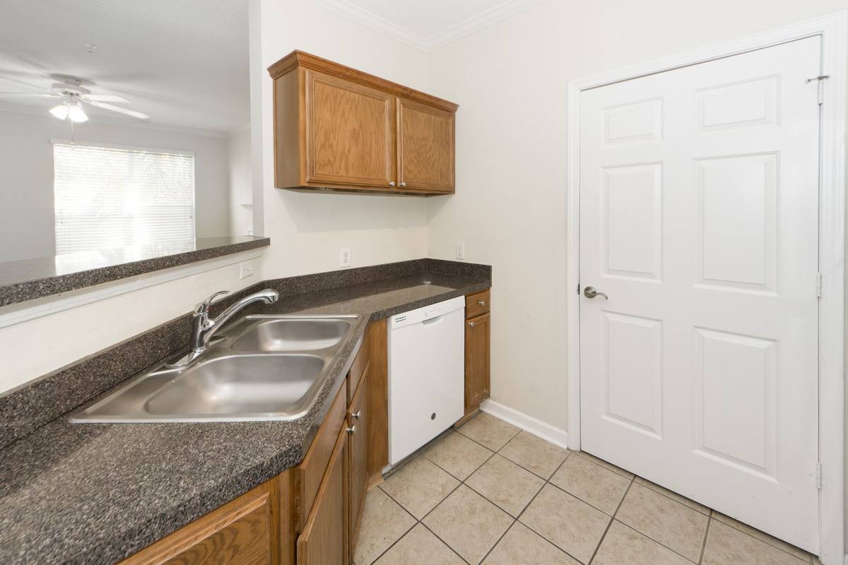 Apartment for rent at 45 Sycamore Ave, Charleston, SC 29407
