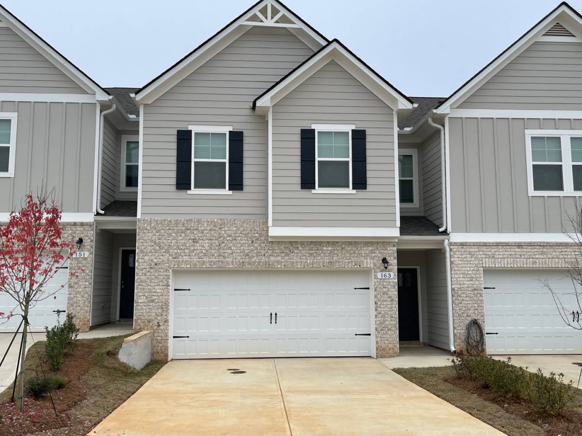 Townhouse for rent at 163 Raiden Circle, Opelika, AL 36801