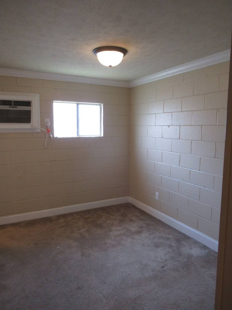 Apartment for rent at 159 N Donahue Dr, Auburn, AL 36832