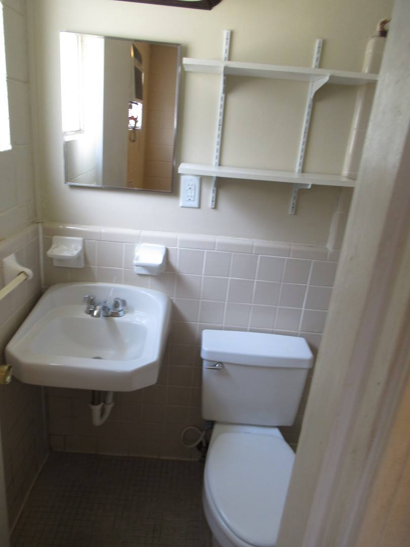 Apartment for rent at 159 N Donahue Dr, Auburn, AL 36832