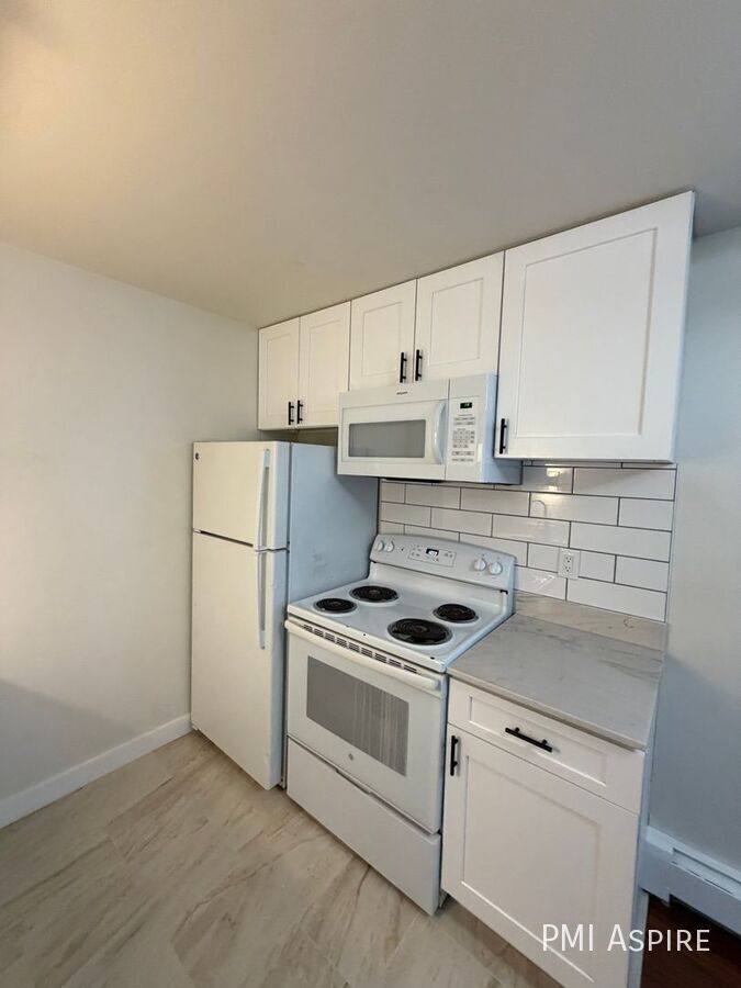 Apartment for rent at 1060 Teller St #203, Denver, CO 80214