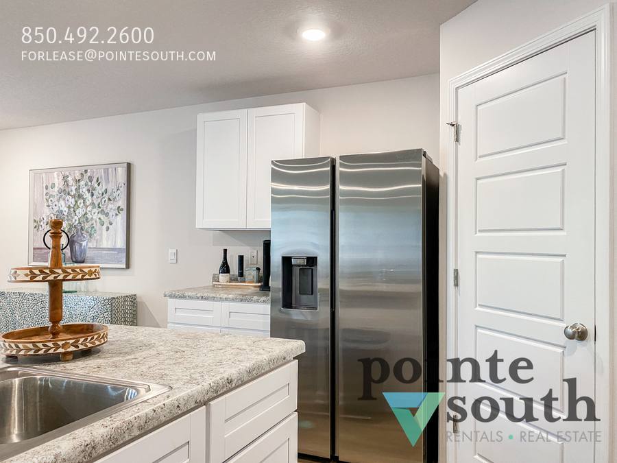 Apartment for rent at 5967 Smarty Jones Way, Pensacola, FL 32526