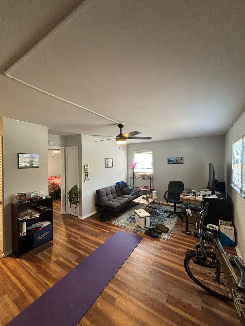 Apartment for rent at 284 Bloomfield St, Athens, GA 30605