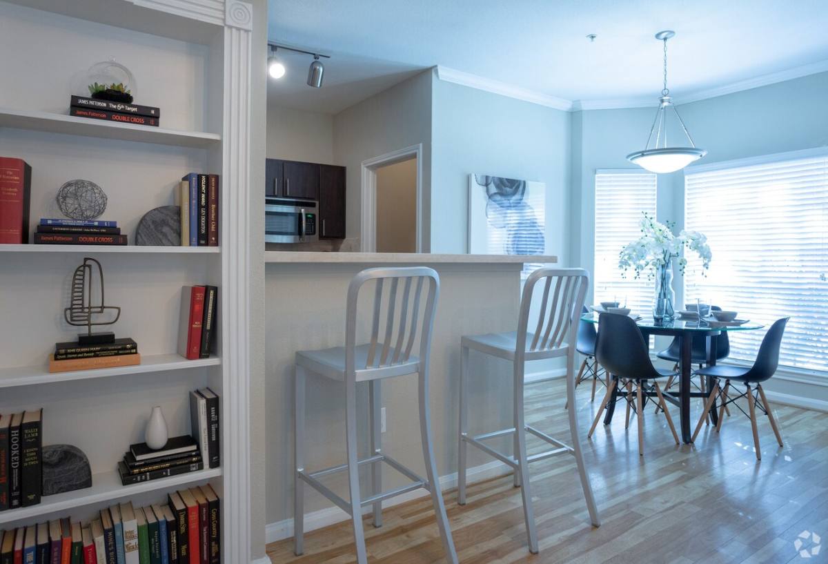 Apartment for rent at 3000 Bissonnet St #BELM2, Houston, TX 77005