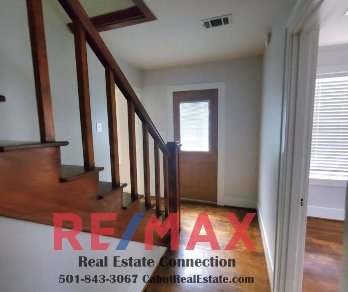 House for rent at 1701 S Pine, Cabot, AR 72023