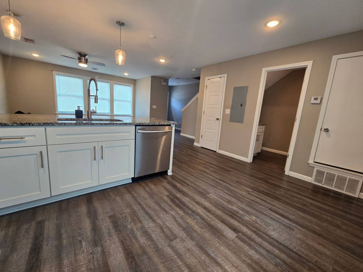 Apartment for rent at 613 Brister St, Memphis, TN 38111