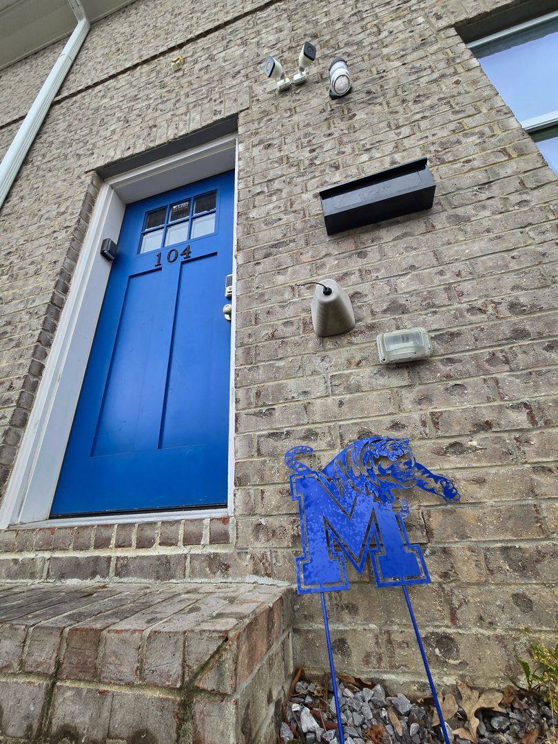 Apartment for rent at 613 Brister St, Memphis, TN 38111