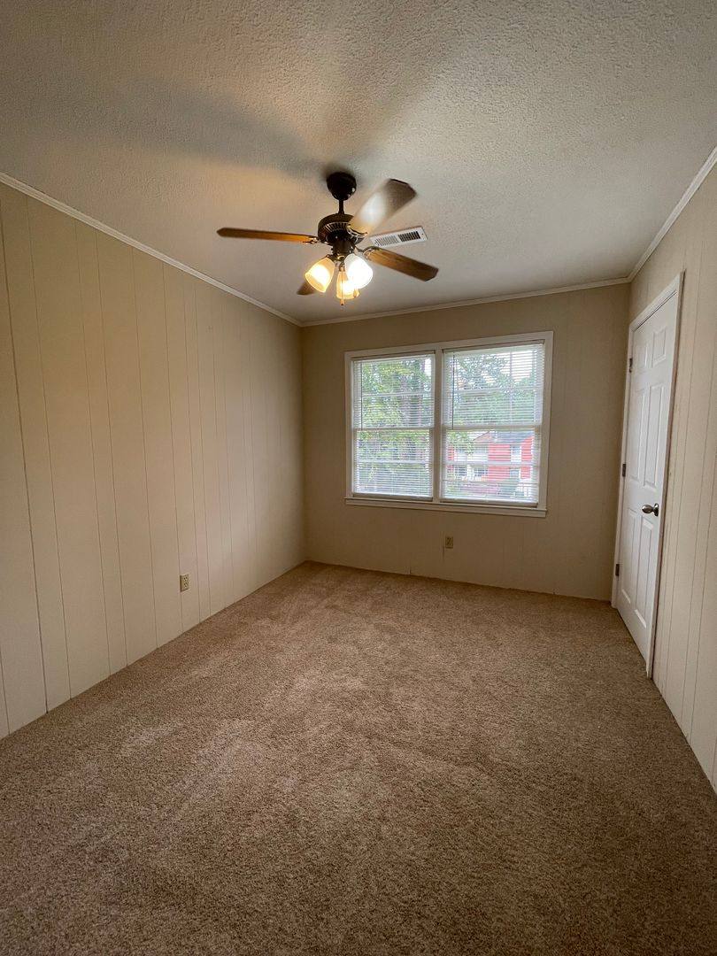 Apartment for rent at 207 Charleston Ave, Clemson, SC 29631