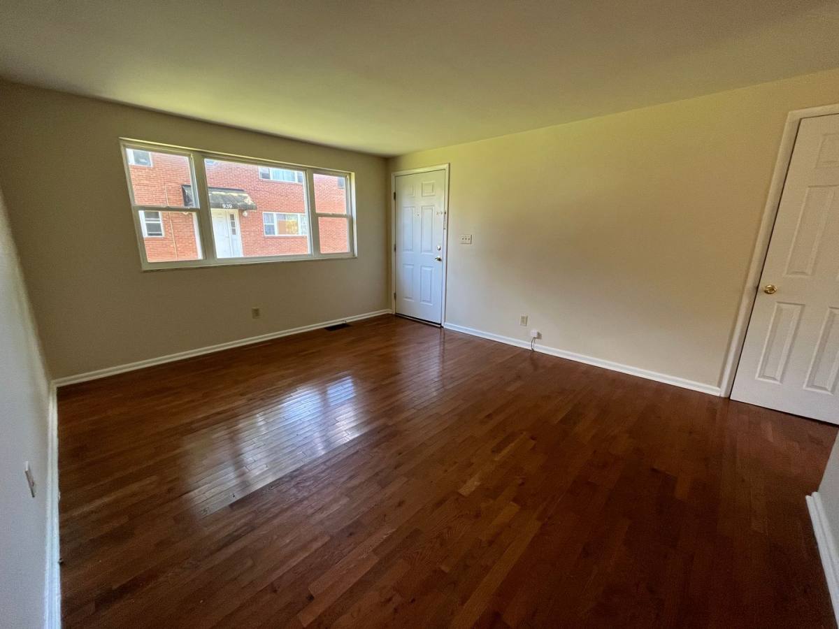 Apartment for rent at 3601 Maize Rd, Columbus, OH 43224
