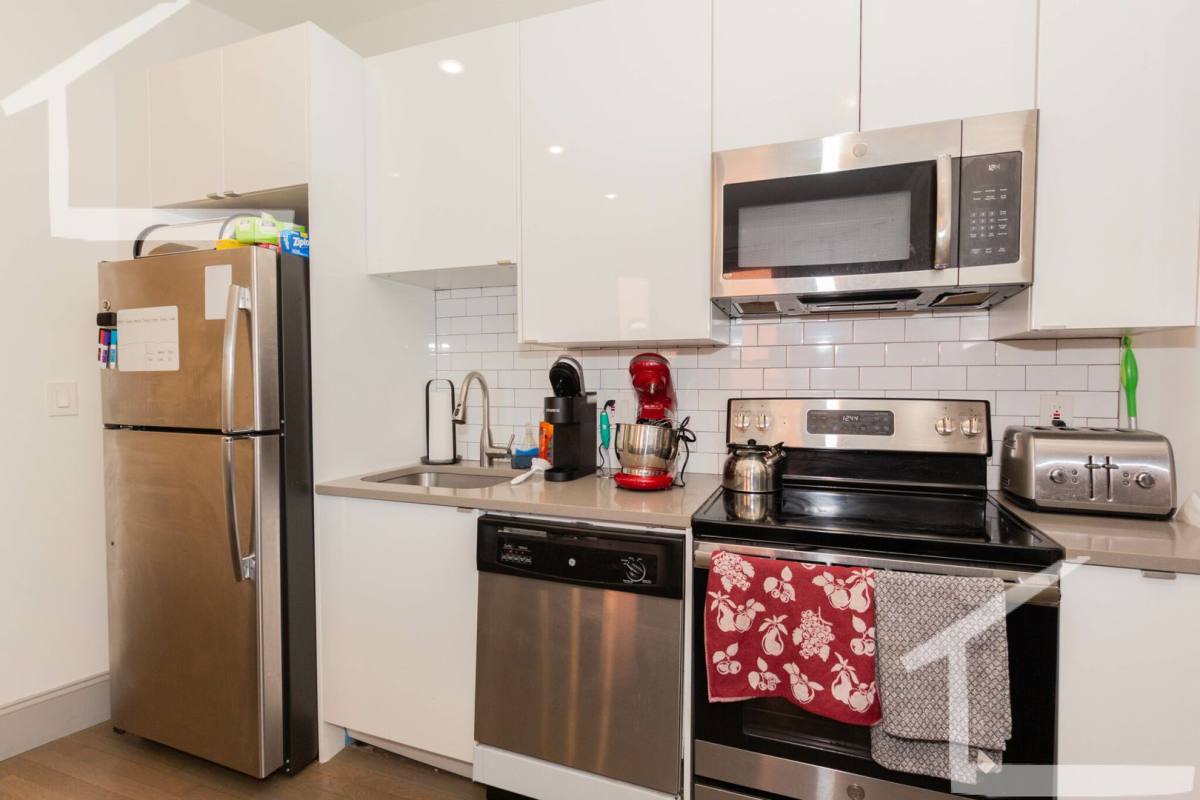 Apartment for rent at 15 Belvidere St #23, Boston, MA 02115