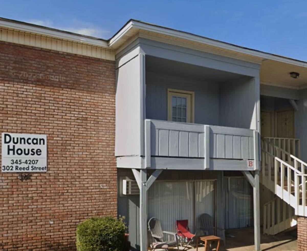 Apartment for rent at 302 Reed St, Tuscaloosa, AL 35401