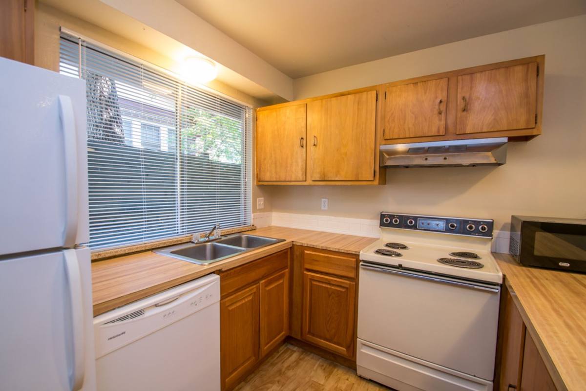 Townhouse for rent at 1000 11th St, Boulder, CO 80302