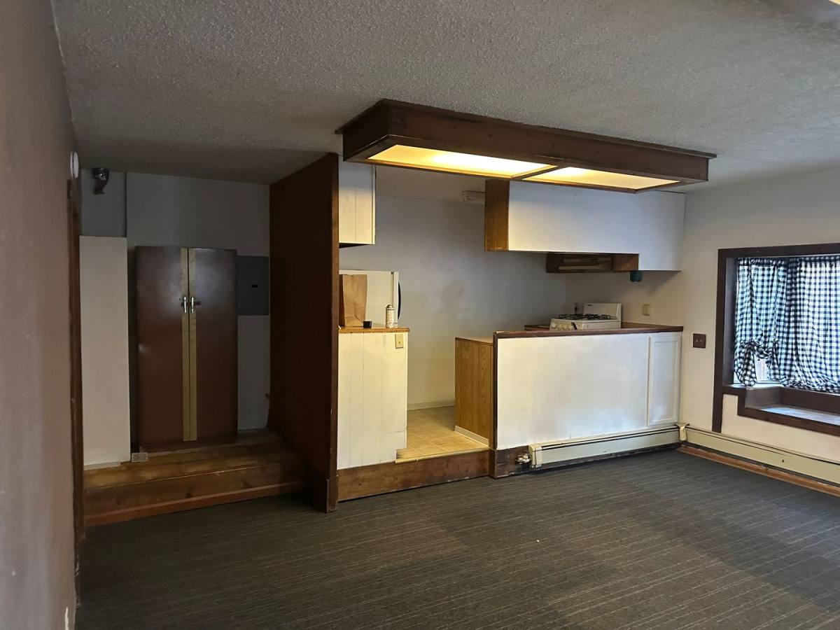 House for rent at 1316 Summers Lane, Klamath Falls, OR 97603