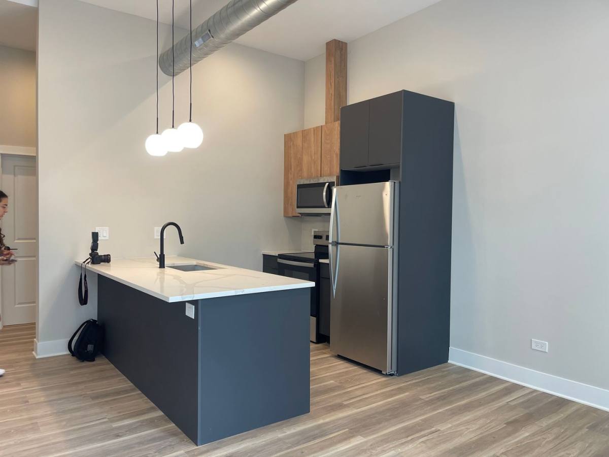 Apartment for rent at 4641 N Ashland Ave, Chicago, IL 60640