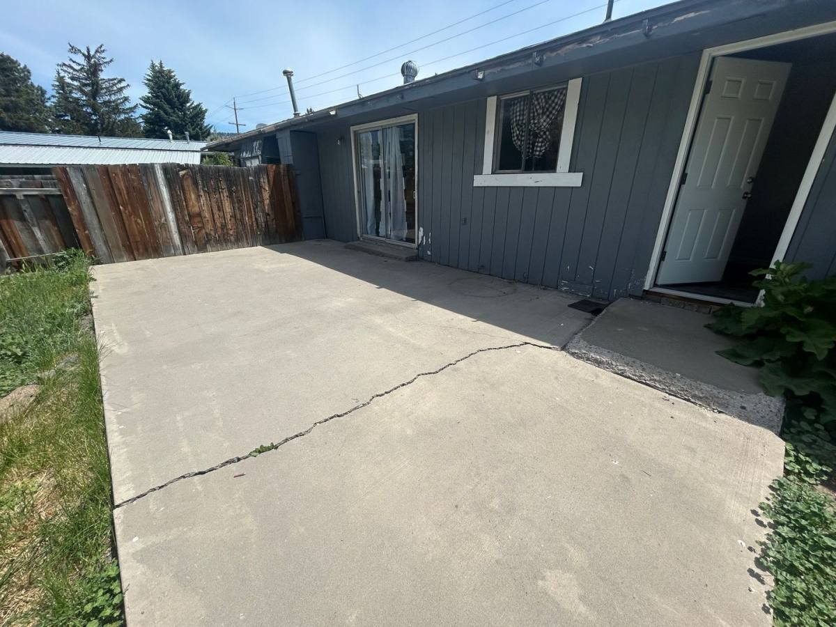 House for rent at 1320 Summers, Klamath Falls, OR 97603