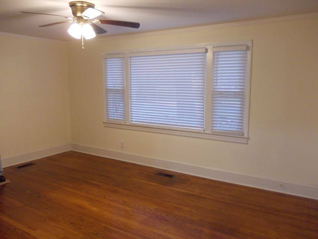 House for rent at 2746 Dogwood Ave, Charlotte, NC 28206